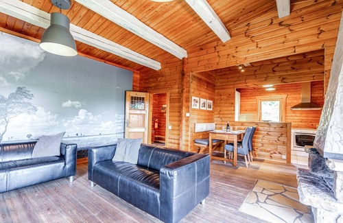 Bernister Chalet De Esquí | Chalet pintoresco, Bernister