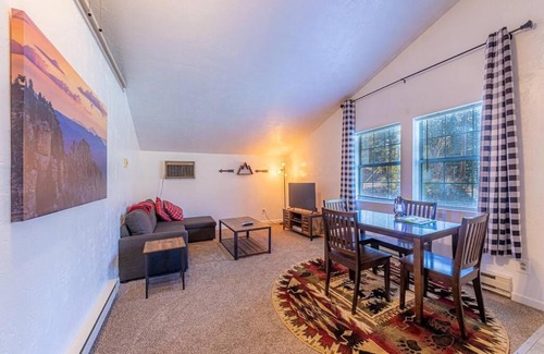Christopher Creek Casa | Quaint condo retreat 12 Ridgeview Condo