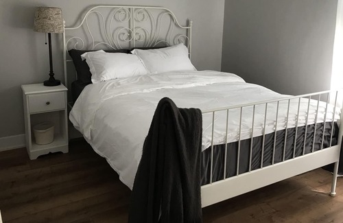 Jordan Cabaña | Quaint cottage in the heart of wine country w/hot tub