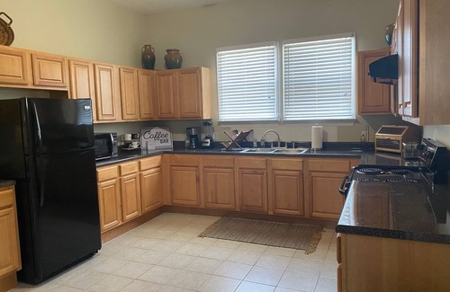 Ocean Springs Casa | Quaint cottage near the heart of Ocean Springs