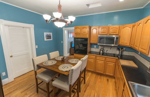 Colorado Springs Cabaña | ¡Nuevo listado de VRBO Premier Partner y Air BnB Superhost!