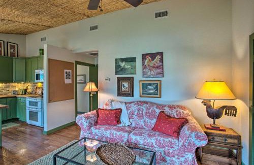 Dennis Casa | Quaint Countryside Casita 45 Mi to Ft Worth