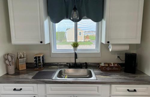 Bliss Corner Casa | Quaint, family friendly Beach house for 4