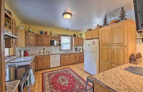 Watertown Casa | Quaint & Family-Friendly Watertown Farmhouse!