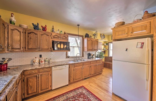 Watertown Casa | Quaint & Family-Friendly Watertown Farmhouse!
