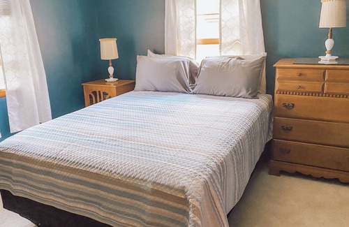 Randolph Casa | Quaint family home in the heart of Main Street in Randolph, NY