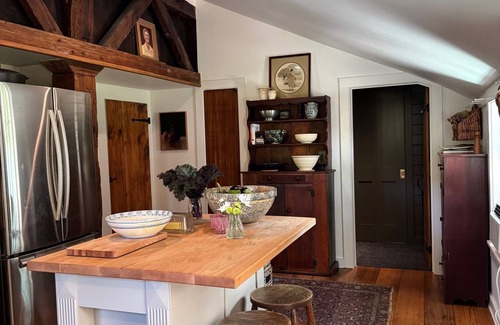 Litchfield Casa | Historic 2 bed home nestled in nature, 10min to downtown Litchfield CT.