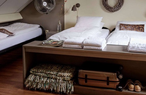 Schafelt Casa | Un hermoso alojamiento para grupos con una romántica cama box (hasta 12 personas)