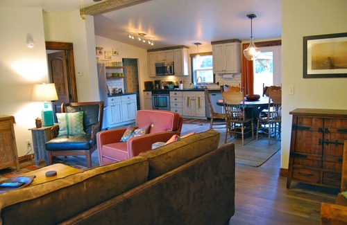 Moab Casa | Inicio Pintoresco En Ciudad Con Rural Feel!