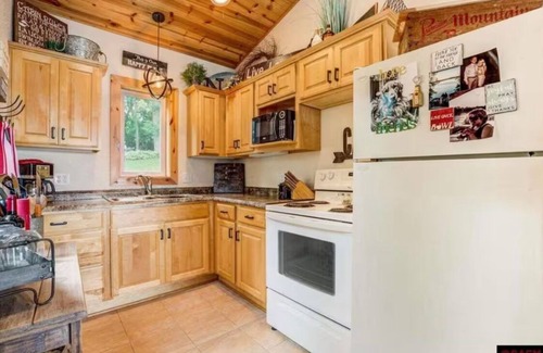 Le Sueur County Cabina | Quaint Lake Tetonka Cottage!