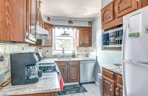 Primos Secane Casa | Quaint Lansdowne Getaway Near Downtown Philly!