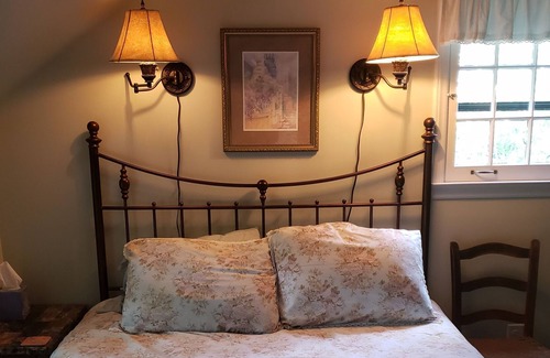 Roaring Gap Casa | Quaint Little Mountain Cottage