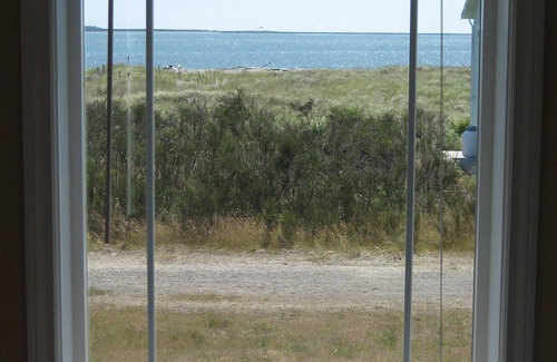 Ocean Shores Cabaña | Pasos de la playa y mascotas. VALES DISPONIBLE AHORA, SOLO LLAME