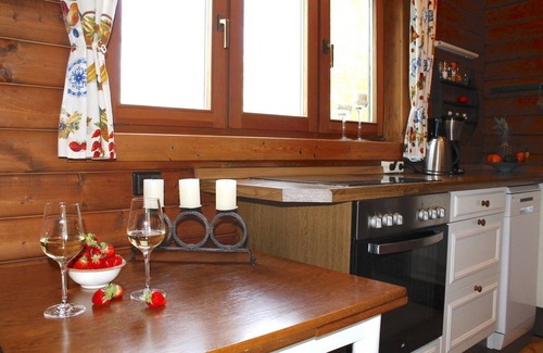 Gunneby Casa | Quaint, modern log cabin with barrel sauna, panoramic windows, Schlei view.