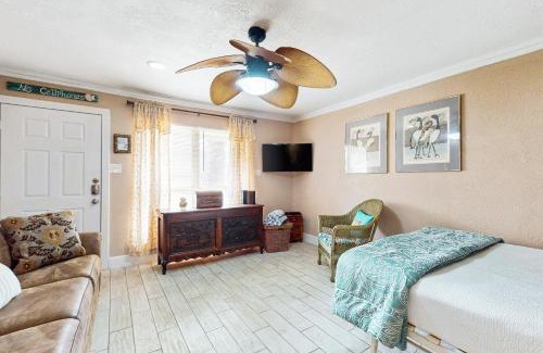 Corpus Christi Hotel | Quaint Oasis