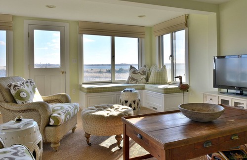 Quidnet Casa | Pintoresco Quidnet Beach Cottage-36B Sesachacha Rd