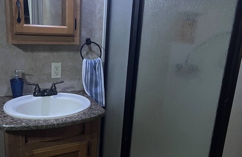 New Port Richey Casa | Quaint remote tiny home steps from Downtown New Port Richey!