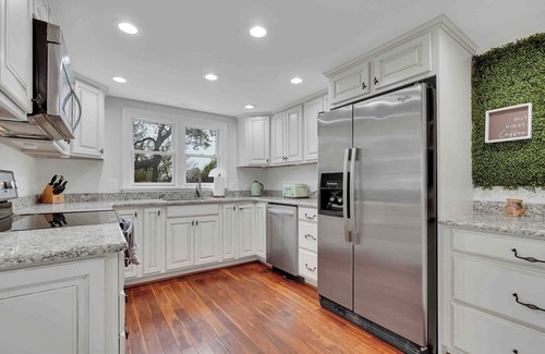 Leesburg's Old and Historic District Casa | Quaint Royal Cottage @ Historic Leesburg