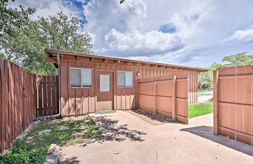 West Sedona Cabaña | Quaint Sedona Cottage w/ Backyard + Views!
