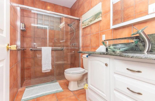 Lantana Apartamento | Quaint Studio Minutes From The Ocean & Shopping