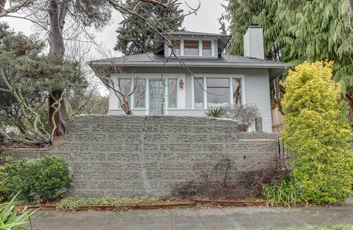 Old Ballard Apartamento | Quaint Studio w/ Sauna: 5 Mi to Space Needle