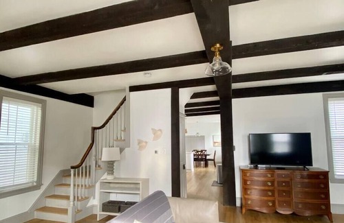 Manheim Casa | Quaint, Vintage Reno in Manheim