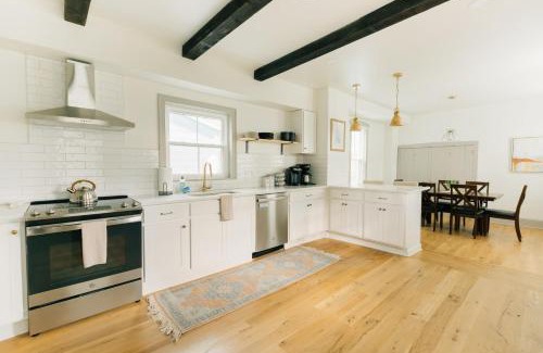Manheim Casa | Quaint Vintage Reno in Manheim
