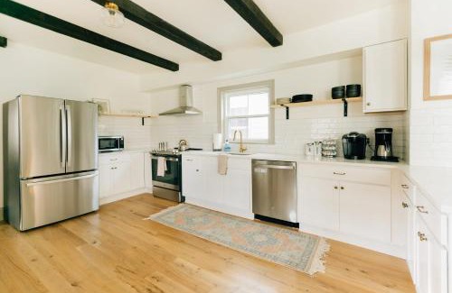 Manheim Casa | Quaint Vintage Reno in Manheim