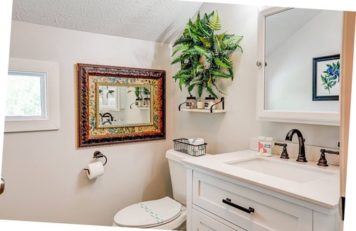 Epworth Cabaña | Quaint wooded escape with wraparound deck, firepit, & fast WiFi - dog-friendly