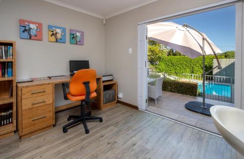 Eastcliff Casa | Quainton Cottages