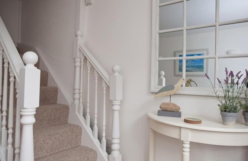 Arundel Casa | Quaker Cottage in historic Arundel