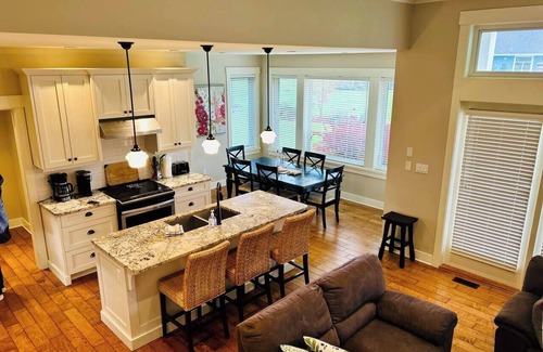 Regional District of Nanaimo Casa | Qualicum West Coast Cottage