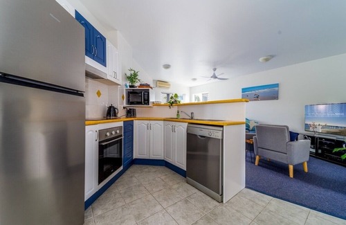 Scarness Apartamento | Quality Esplanade Apartment