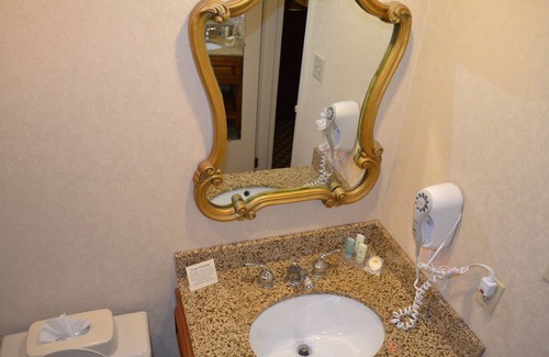 Ithaca Hotel | Quality Inn Ithaca - University Area