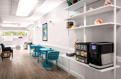 Palmetto Bay Hotel | Quality Inn Miami South