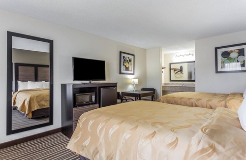 Southern Pines Hotel | Quality Inn Pinehurst Area