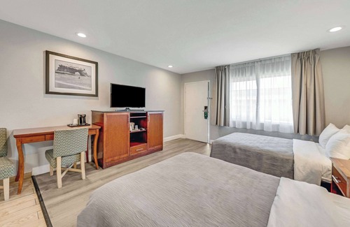 Westside Santa Cruz Hotel | Quality Inn Santa Cruz