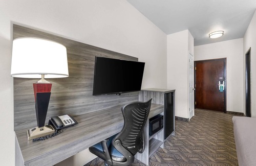 Salt Lake City Hotel | Quality Inn & Suites Airport West