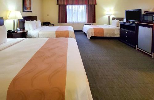 Southwest Anaheim Hotel | Quality Inn & Suites Anaheim at the Park