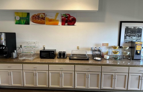 Hattiesburg Hotel | Quality Inn & Suites Hattiesburg North