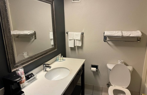 Hattiesburg Hotel | Quality Inn & Suites Hattiesburg North