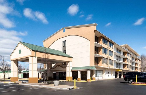 Laurel Hotel | Quality Inn & Suites Laurel