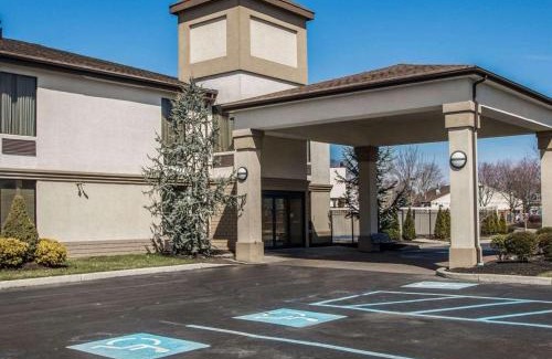 Morrisville Hotel | Quality Inn & Suites NJ State Capital Area
