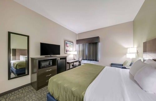 Ardmore Hotel | Quality Inn & Suites