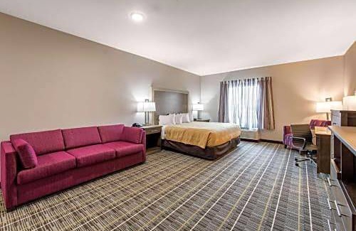 Carlsbad Hotel | Quality Inn & Suites