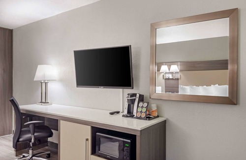 Cartersville Hotel | Quality Inn & Suites