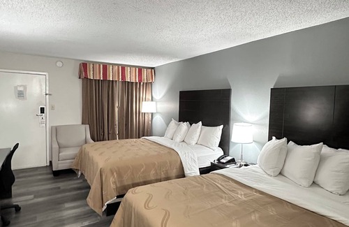 Fayetteville Hotel | Quality Inn