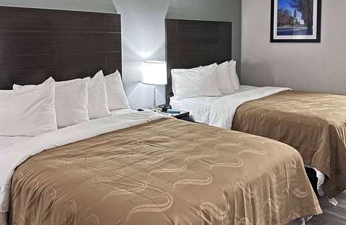 Fayetteville Hotel | Quality Inn
