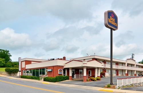 Luray Hotel | Quality Inn