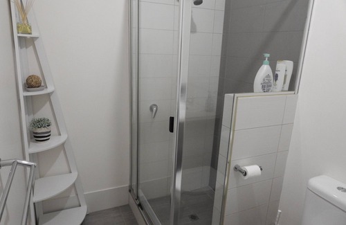 Ferndale Casa | Quality Stay in Perth